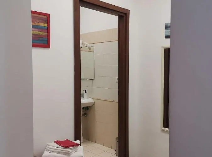 103 Oda ve Kahvaltı Roma