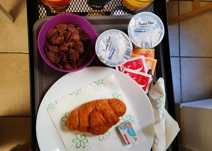 103 Oda ve Kahvaltı 4*